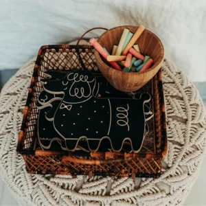 Kreidetafel aus Holz, Pudel